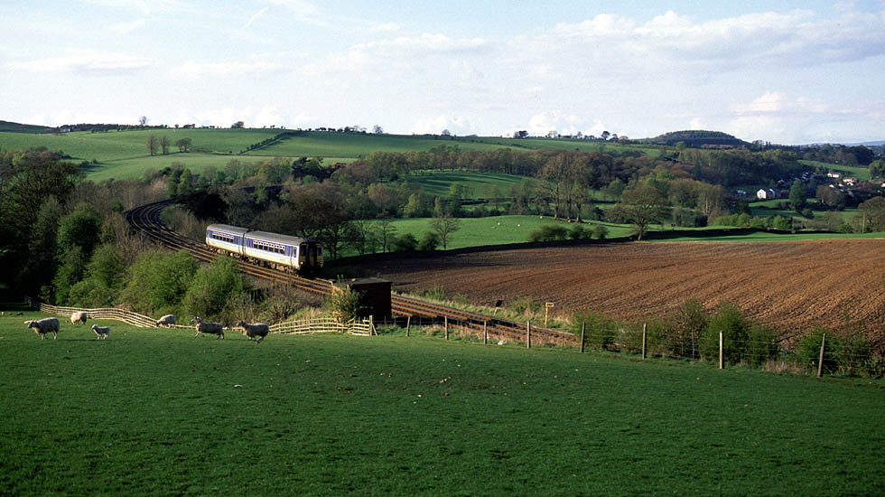 156482 at Armathwaite Viaduct