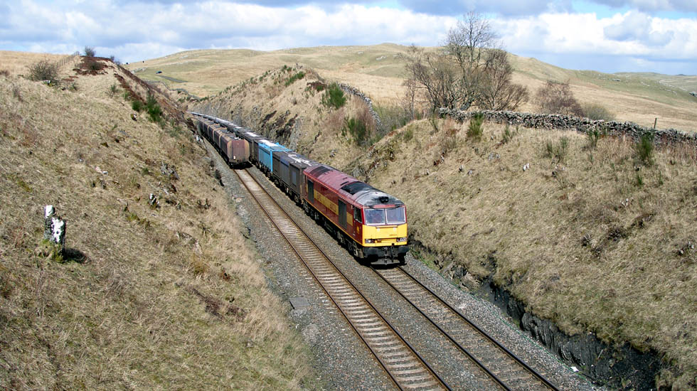 60023 at Birkett Tunnel South