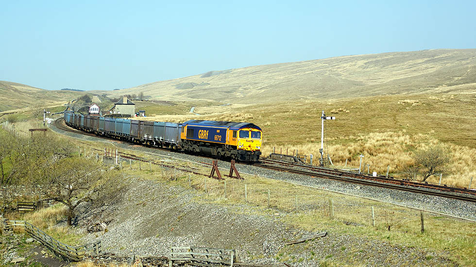 66712 [Peterborough Power Signal Box] at Blea Moor