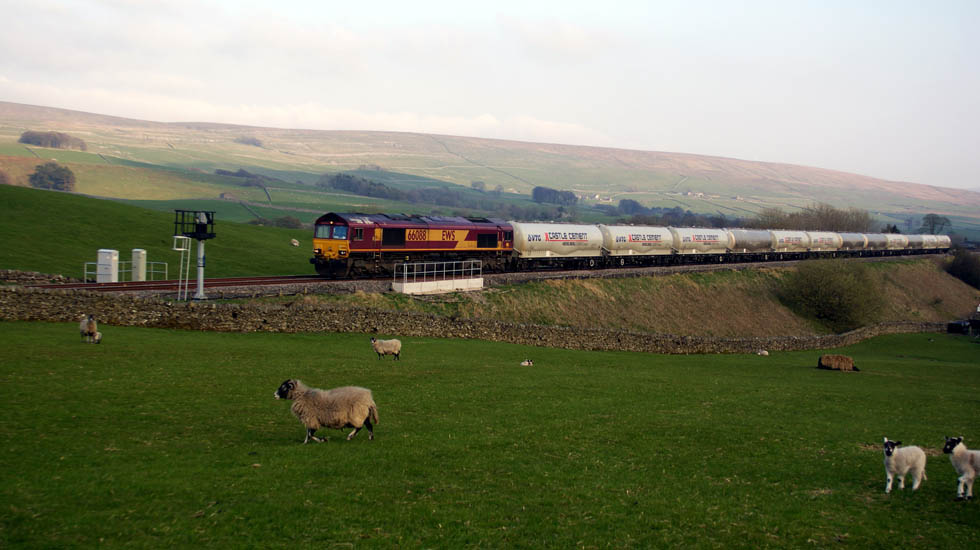 66088 at Horton in Ribblesdale