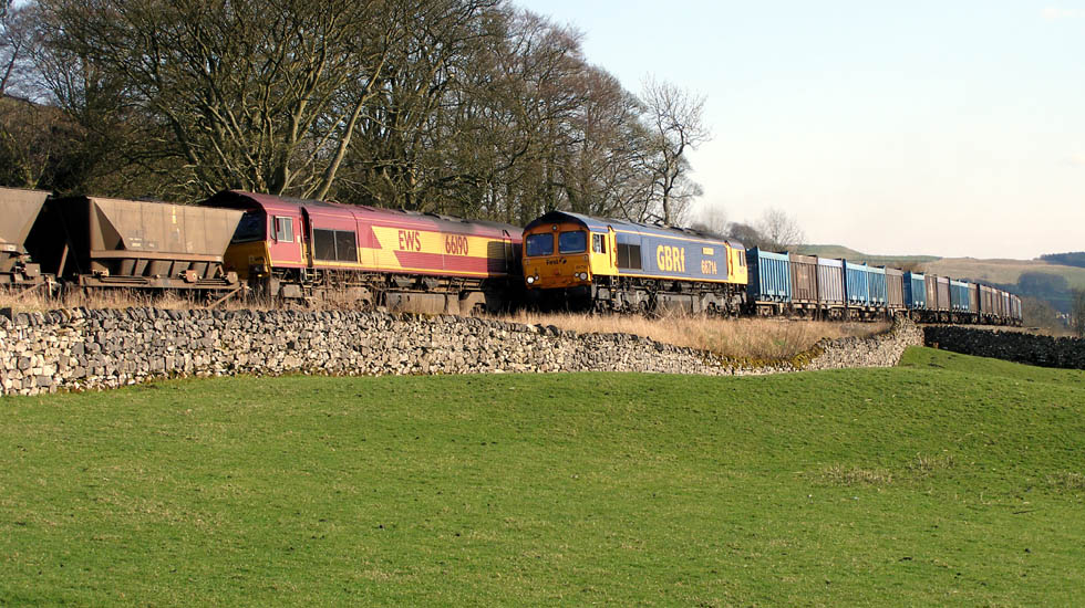66190 & 66714 [Cromer Lifeboat] at Langcliffe