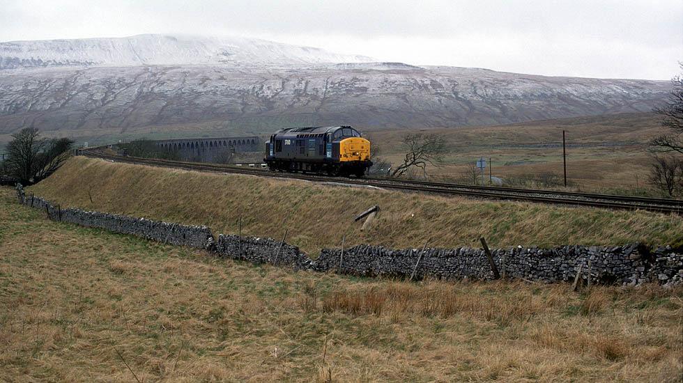 37610 at Ribblehead