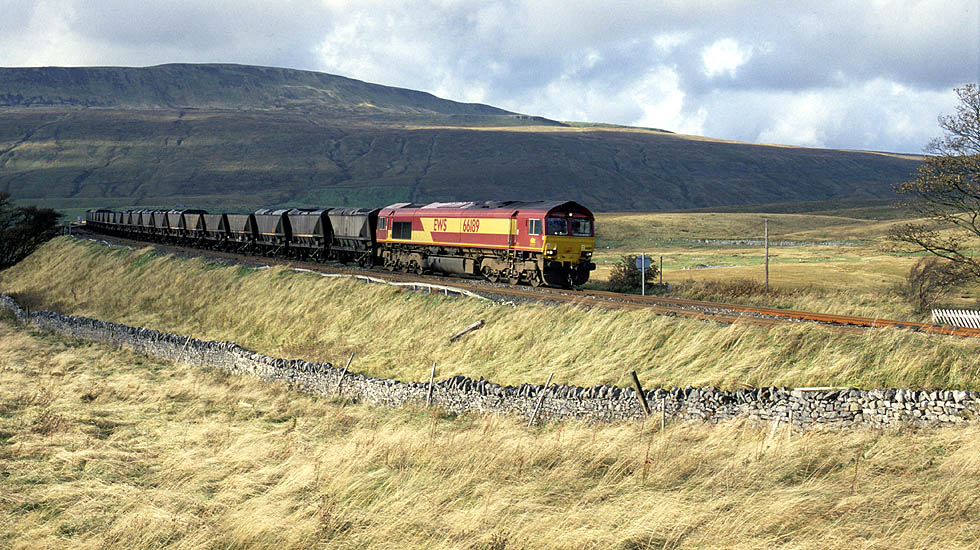 66189 at Ribblehead