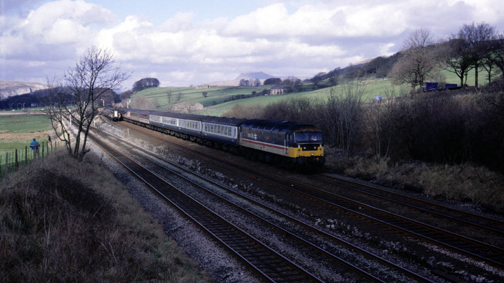 47612 [Titan] at Settle Jn