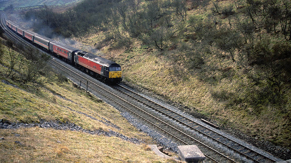 47741 [Resilient] at Shotlock Hill Tunnel